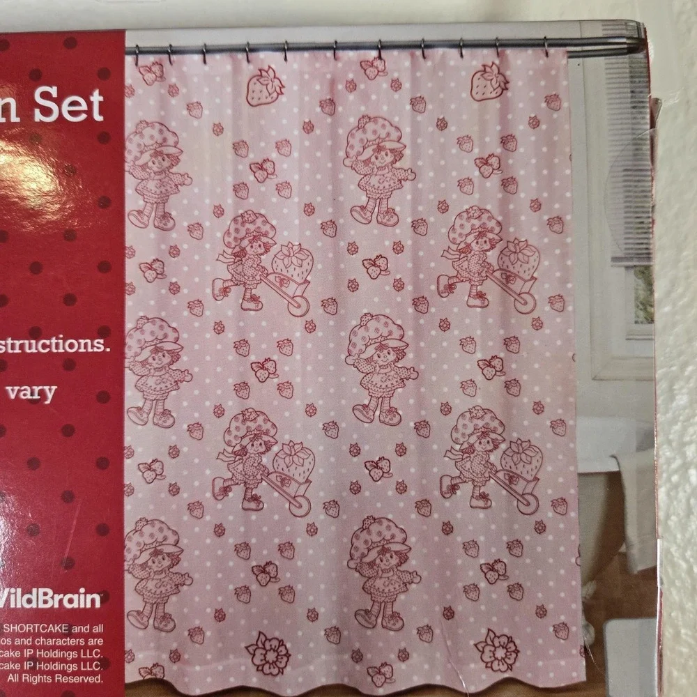 Strawberry Shortcake‎ 13PC Shower Curtain Set Pink 72x72 Fabric Kids Bathroom